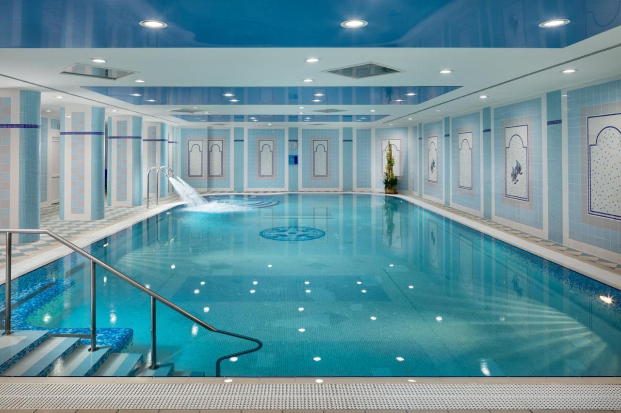 Ensana Hotel Pacifik マリアーンスケー・ラーズニェ エクステリア 写真